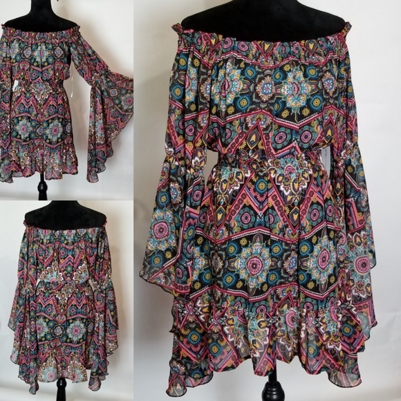 Off The Shoulder Flare Sleeves Dress - Picture 7 of 7